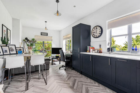 Kitchen/Living Room