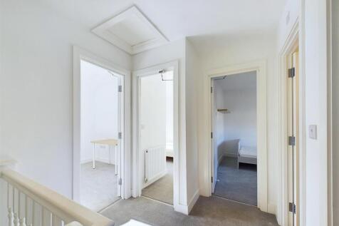 16 - 6 Bed HMO Filton.jpg