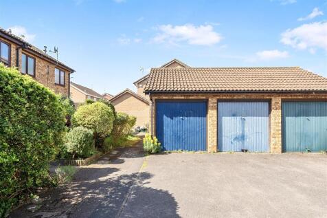 Garage &amp; Parking