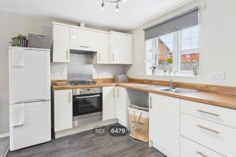Kitchen/Living area