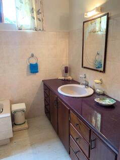 En suite bathroom 