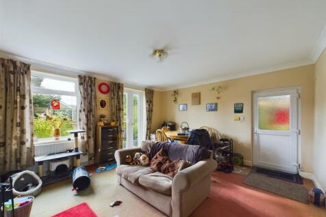 Dining / Living Area