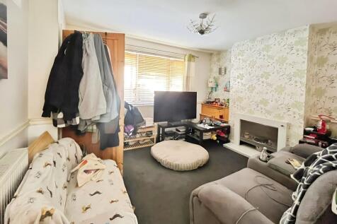 325f1fe4-WhatsApp...