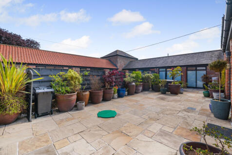 Courtyard Garden