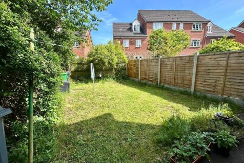Houghend Avenue, Chorlton photo 5