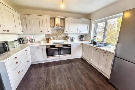 Click to visit Rightmove listing