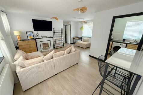Living Dining Room