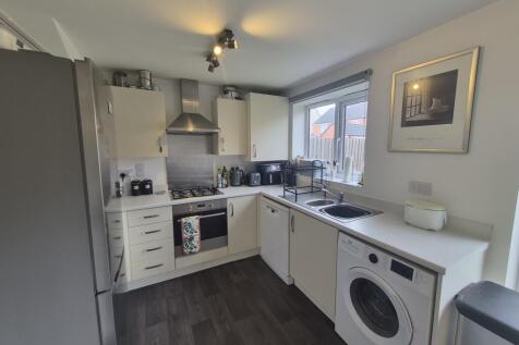 Kingfisher Road, Burton Joyce NG14 photo 3