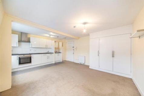 Studio Flat