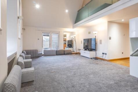 2-bed flat on (£2000pcm) Murton House, Grainger Street, Newcastle Upon Tyne, Tyne and Wear, NE1 5JQ, £2,000/mo
