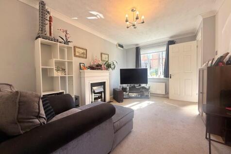 Bernstein Close, Browns Wood photo 5
