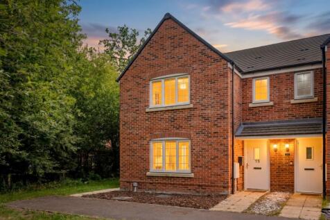 Rushall Place Front Twilight