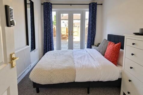1-bed house on Room 3, Ross Street, Cambridge, Cambridgeshire, £775/mo