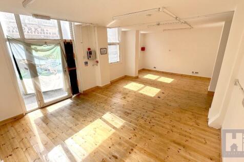Commercial Property to rent Image 3