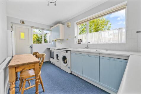 Kitchen / Breakfast Room