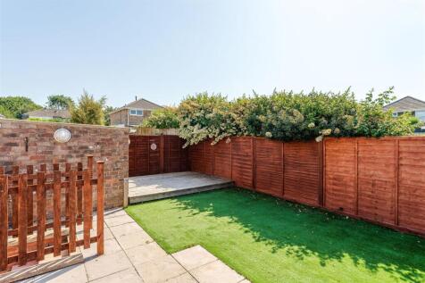 1.2 - rear garden.jpg