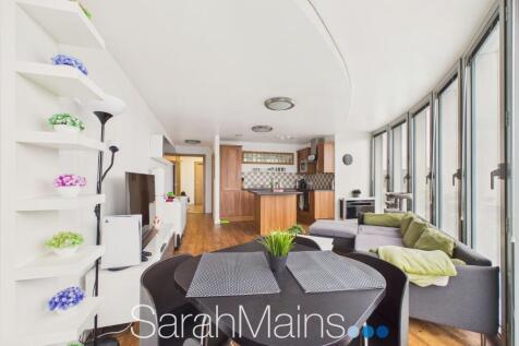 Lounge/Diner &amp; Kitchen