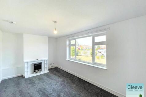 Wentworth Close, Cheltenham photo 3