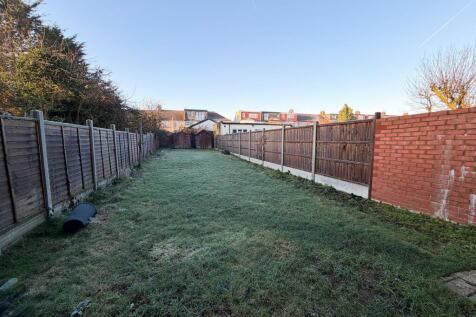 Ridgeway Gdns IG4