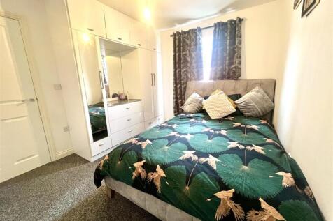 18 Kimberley Street, Wolverhampton photo 5