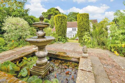 External Lifestyle Photograph