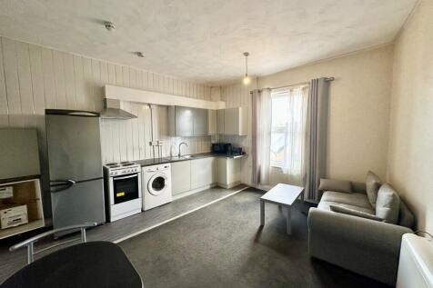 Temple Crescent, LS11 photo 2