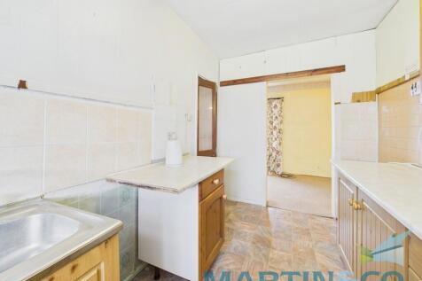 CAM01870G0-PR0157...