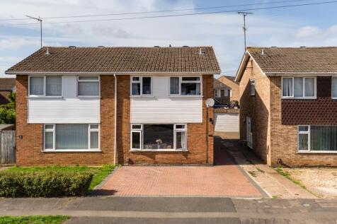 104 Churchill Way, Burton Latimer (1 of 23).jpg