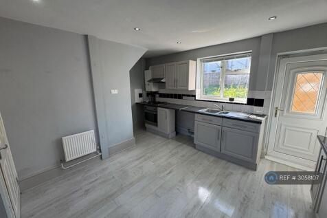 Irvine Road, Hartlepool, TS25 photo 3