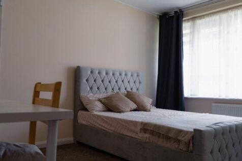 watling-gardens-nw2-3ue-1021906