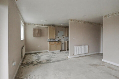 6 Kenninghall View, Norfolk Park, Sheffield, S2 3WX