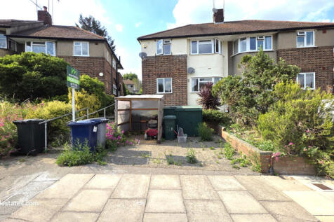 2 Bedroom Ground Floor Maisonette for sale Avonda