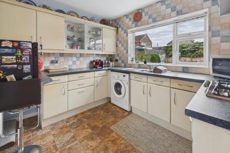 CAM04273G0-PR0161...