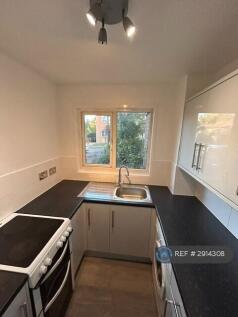 Downland, Milton Keynes, MK8 photo 5