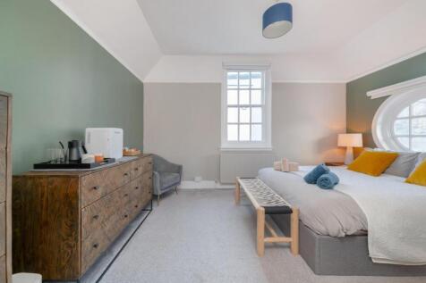 Broadwater Road, Wandsworth, London photo 3