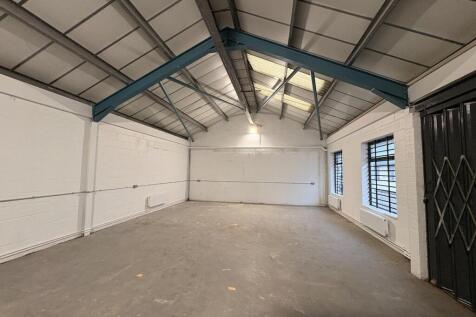 Brook Lane Unit 7 - 2.jpg