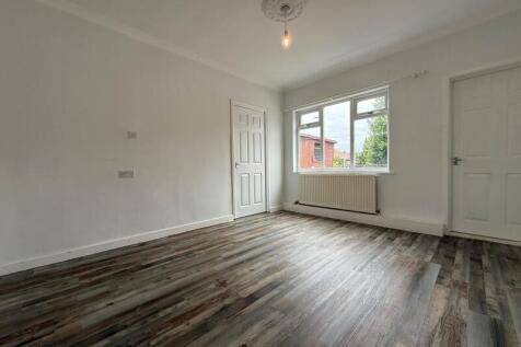 Scarbrough Crescent, Maltby, Rotherham photo 3