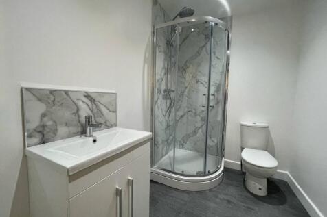Copenhagen Flat 5 Bathroom 1.jpg