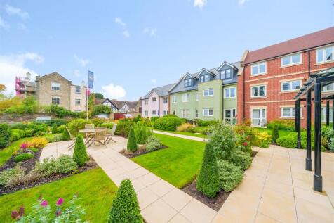 Owners Patio Area.jpg