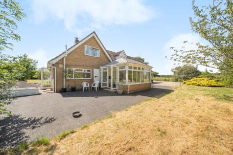 1317674-24-68638ac9ddfcd-ARW