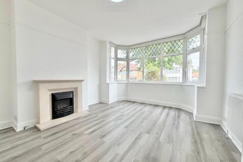 Lynton Avenue, Colindale, NW9 photo 3