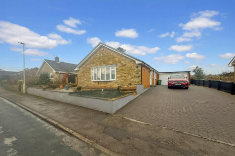 Scarborough, YO13 - property photo