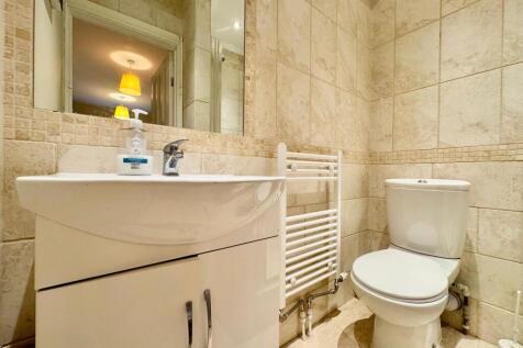 En-suite shower room