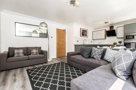 Wood Street, Available for Academic year 2027/28 photo 4