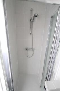 PRIVATE BATHROOM