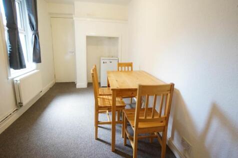 82, Orme Road, Bangor photo 3