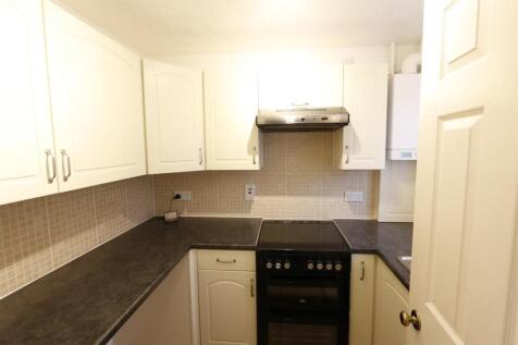 Elgar Drive, Shefford, Beds photo 5
