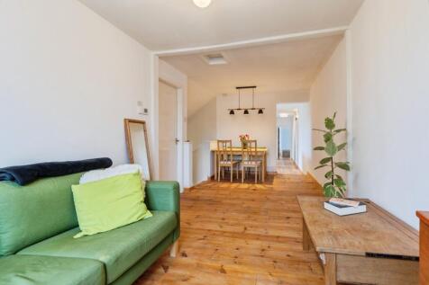 Living / Dining Room