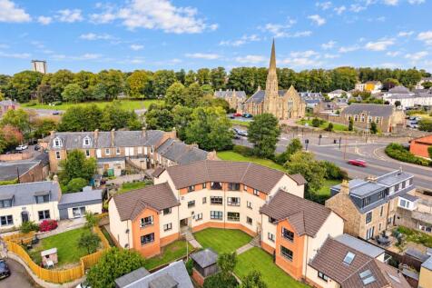Flat 2 Wellwood Court Dundee-2.jpg