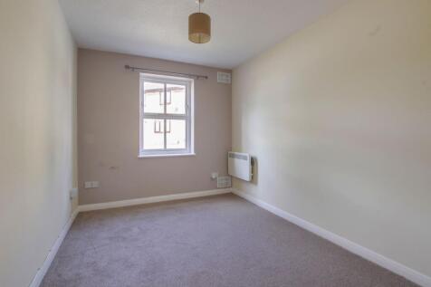 Linclare Place, Eaton Ford, PE19 photo 4
